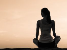 Практика от стресса, для снятия напряжения в диафрагме